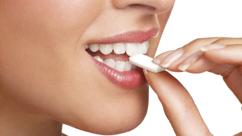 Bọc răng sứ khó nhai vì đau và hướng dẫn cách khắc phục