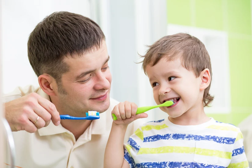Đánh răng đúng cách và đều đặn Đánh răng đúng cách và đều đặn