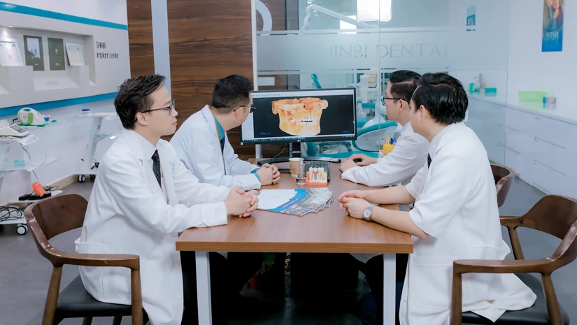 đội ngũ bác sĩ có tay nghề cao phòng khám răng hàm mặt uy tín tại hà nội