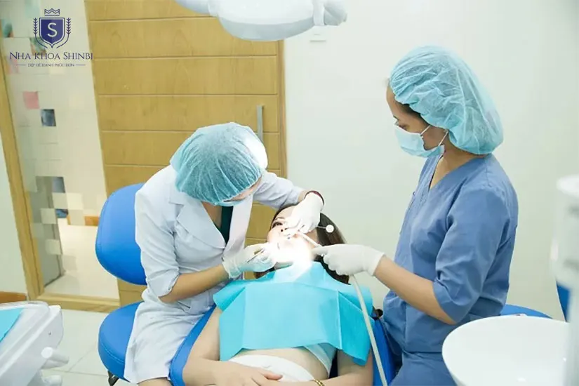 Những lưu ý cần biết khi làm răng sứ giả
