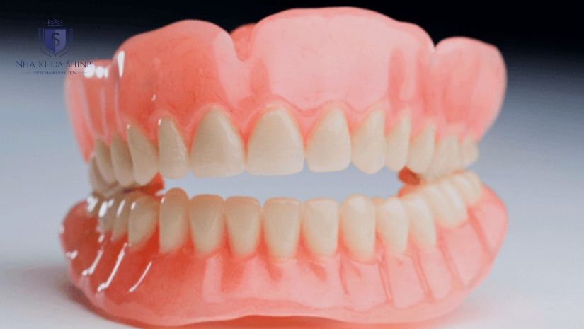 Răng sứ tháo lắp nền nhựa mềm Răng sứ tháo lắp nền nhựa mềm