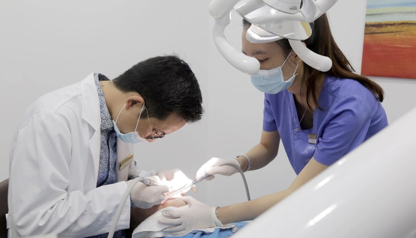 Niềng trong suốt Invisalign Comp 5 năm