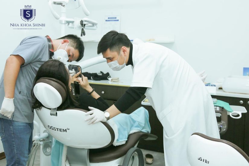 Trao đổi với bác sĩ khi nhận thấy cảm giác đau buốt