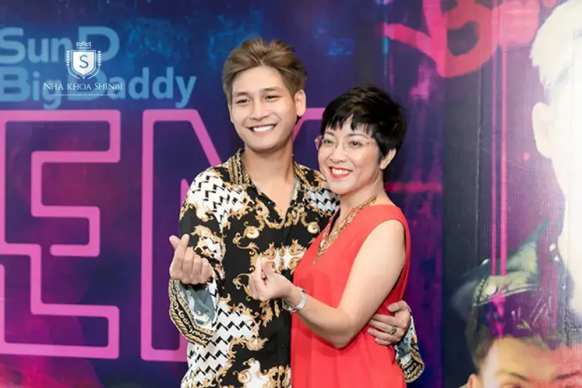 Sun.D bọc răng sứ
