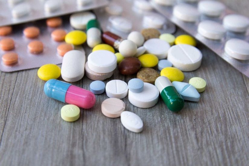 Một số loại thuốc nha khoa có thể phản ứng với thuốc điều trị tuyến giáp