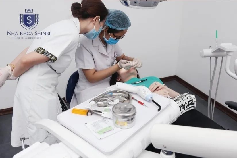 shinbi-la-mot-dia-chi-uy-tin-chuyen-boc-rang-su-veneer