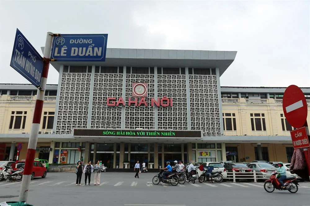 Shinbi Dental - Phòng khám răng gần Ga Hà Nội