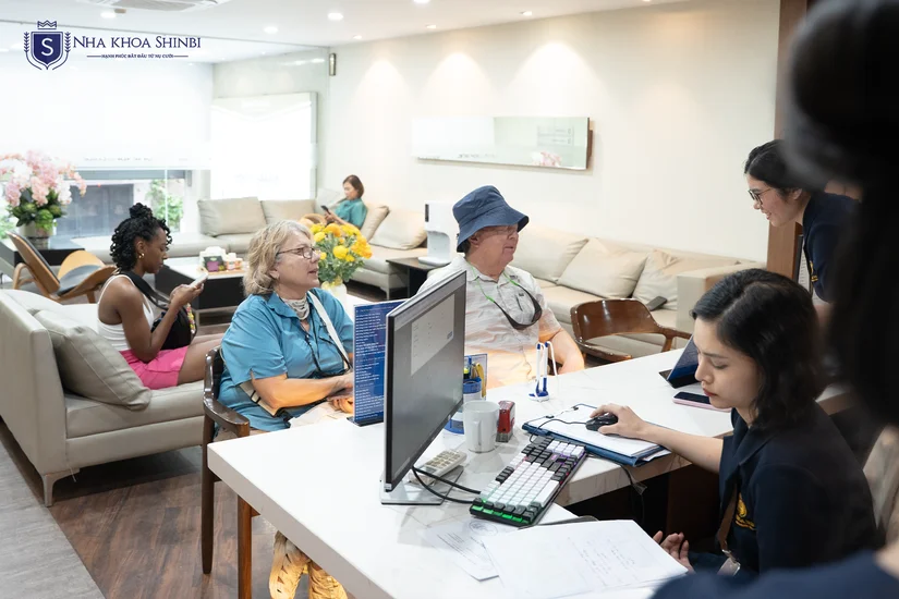 Shinbi Dental - Phòng khám răng gần Ga Hà Nội