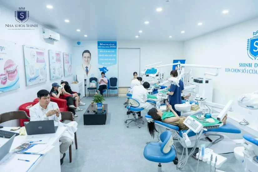 Tìm nha khoa uy tín trên phố Trần Quốc Toản, Hoàn Kiếm