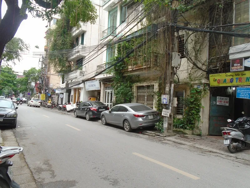 Nha khoa nào ở Trần Quốc Toản có chỗ đỗ ô tô miễn phí