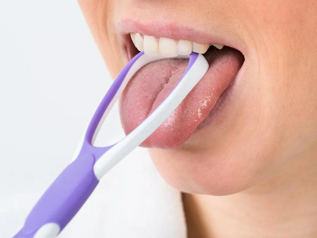 Ăn bánh mứt ngày Tết thế nào để không hỏng răng?
