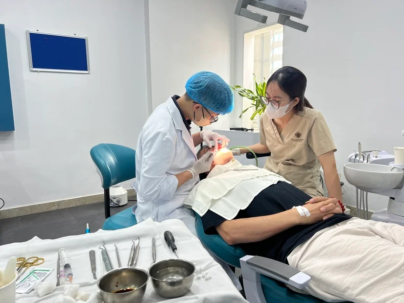 Phòng khám răng hàm mặt uy tín khu vực Bà Triệu - Trần Quốc Toản